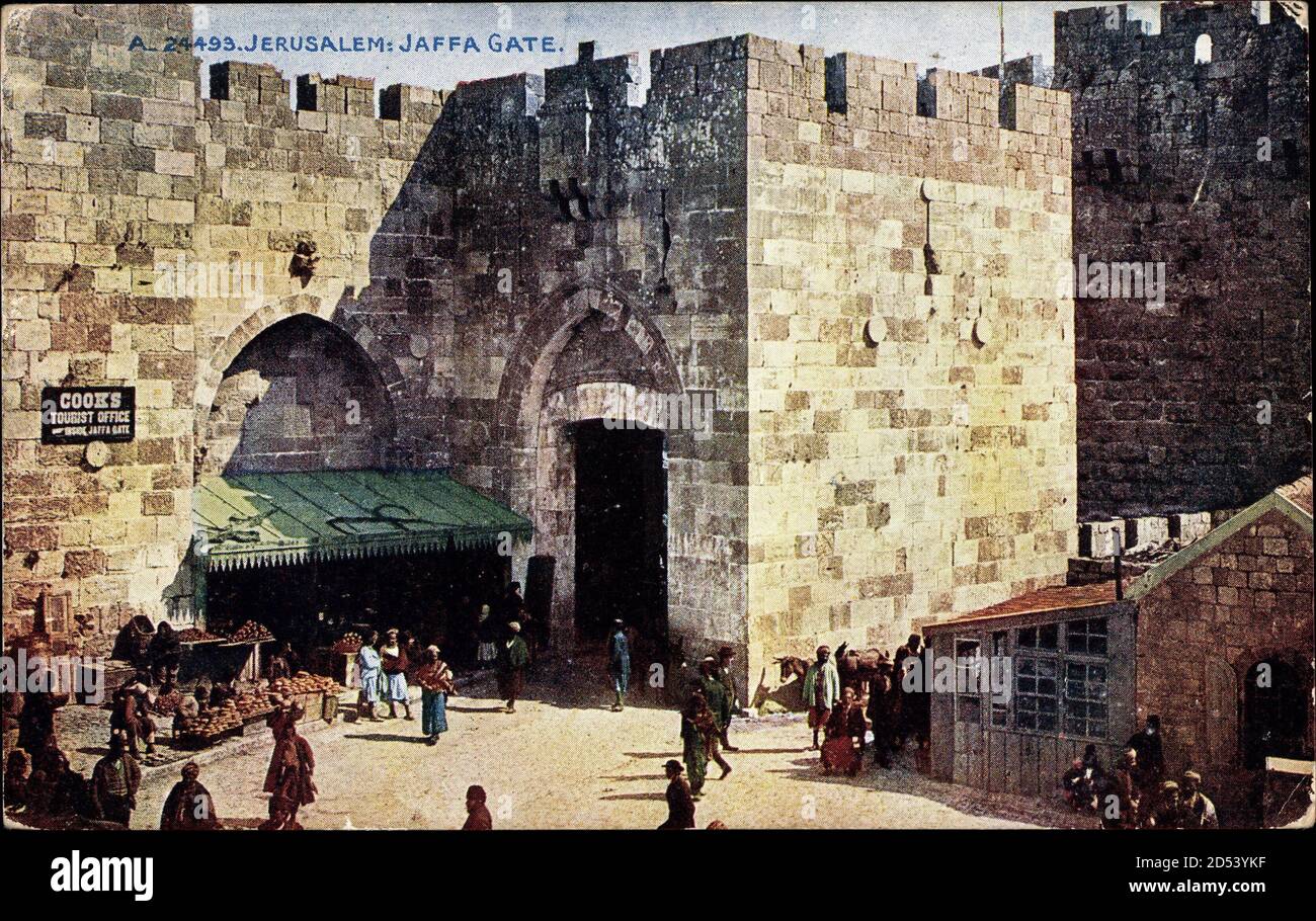 Jerusalem Israel, Jaffa gate, Blick auf ein Tor, Geschäft, Einheimische | usage worldwide Stock Photo