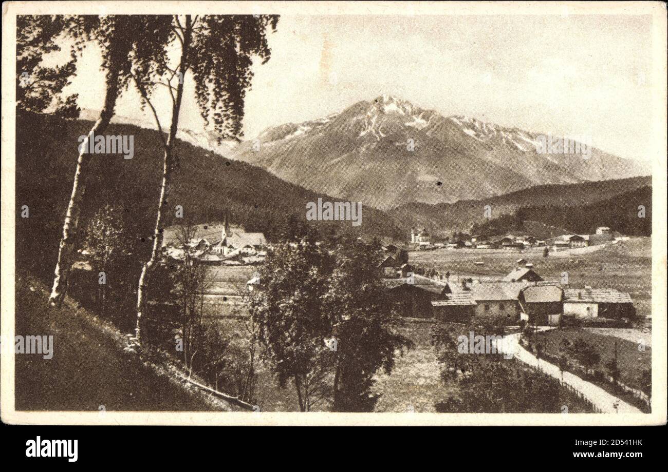 Seefeld Tirol Österreich, Blick gegen Hocheder, Siedlung, Feldweg ...