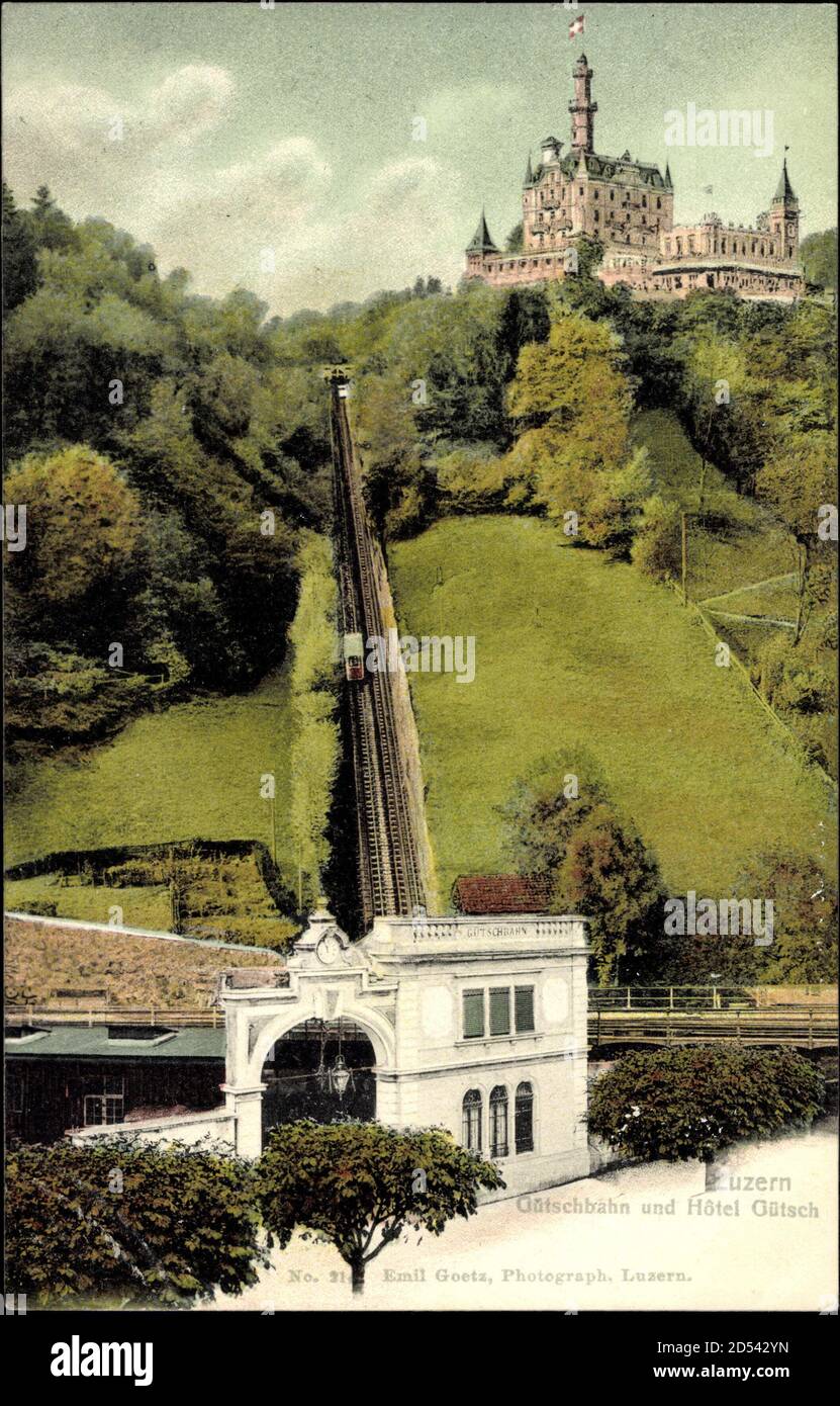 Luzern, Gütschbahn und Hôtel Gütsch, Umgebung | usage worldwide Stock Photo