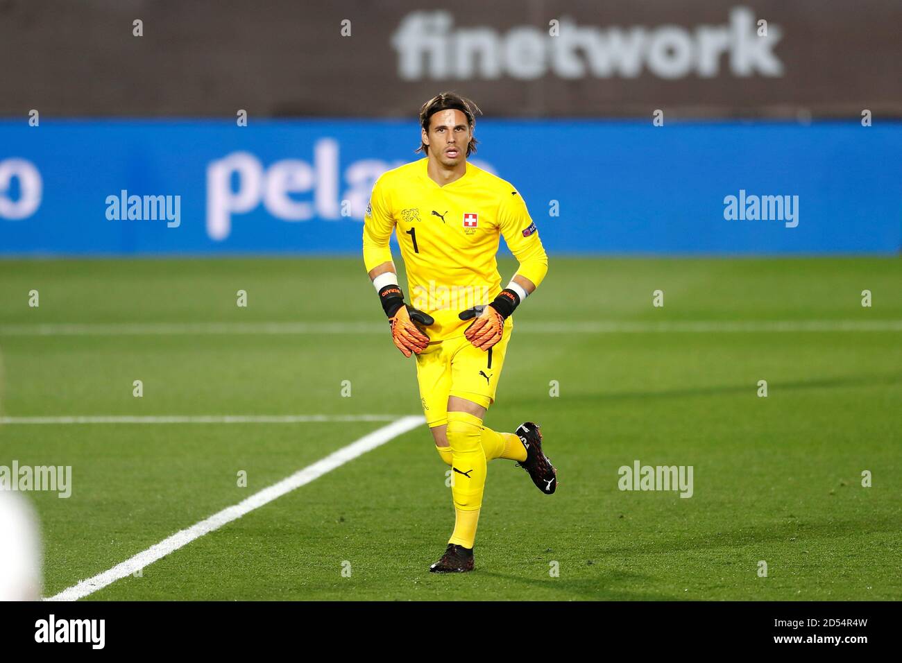 Madrid, Spain. 10th Oct, 2020. Yann Sommer (SUI) Football/Soccer : UEFA Nations League group stage for final tournament Group A4 Matchday 3 between Spain 1-0 Switzerland at the Estadio Alfredo Di Stefano in Madrid, Spain . Credit: Mutsu Kawamori/AFLO/Alamy Live News Stock Photo
