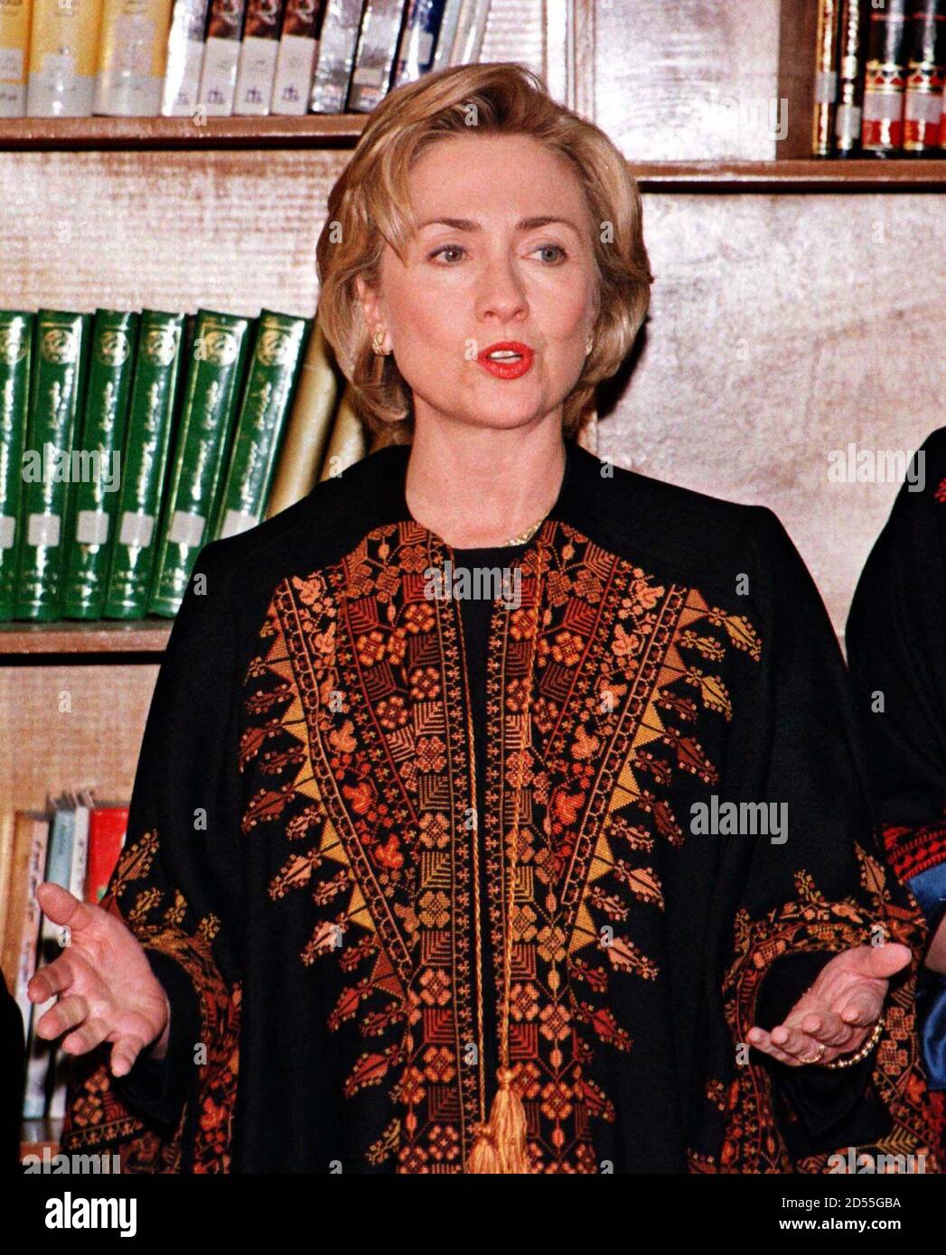 palestinian dress