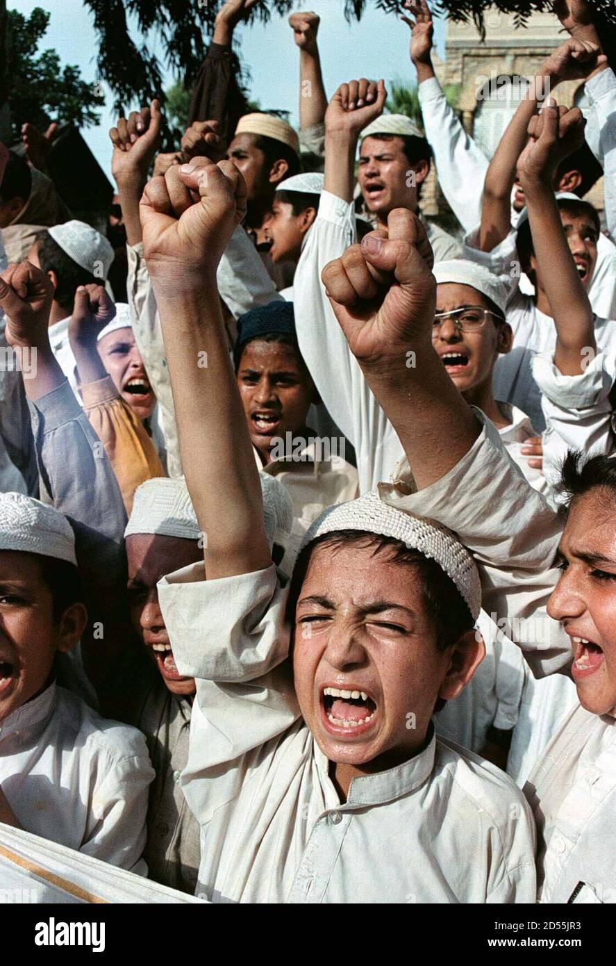Kashmiri Children Residing In Pakistan Chant Anti Indian Slogans During pin-by-xyz-on-post-wedding-looks-in-2023-bridal-makeup-looks