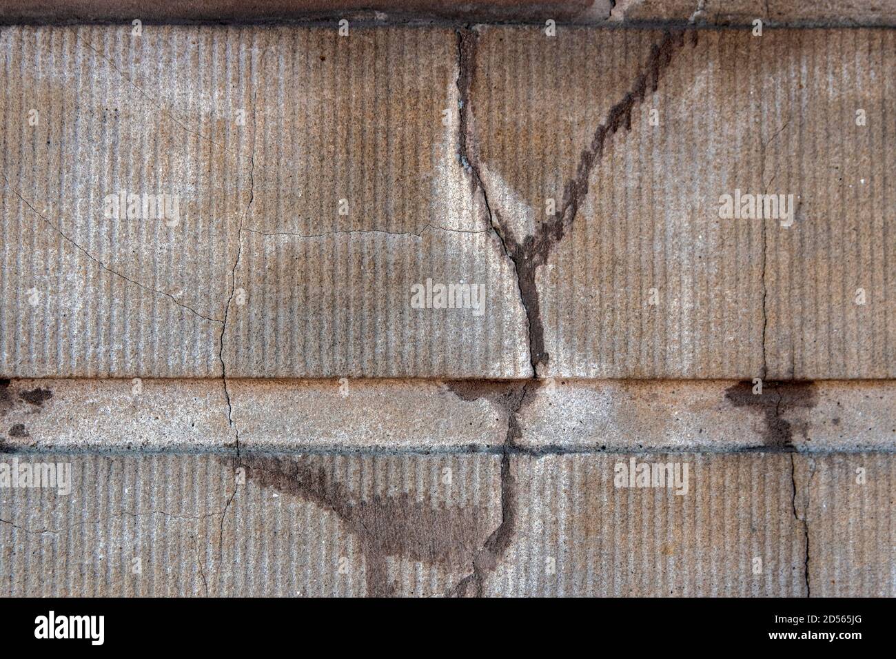 Crackle wallpaper hi-res stock photography and images - Alamy