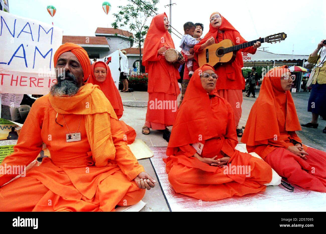 Dada Ramananda L Didi Ananda Karuna C From India And Didi Ananda Gaorii From Australia Members Of Ananda Marga Women S Welfare Department Wwd Meditating At Ngo Conference Site In Huairou September 7