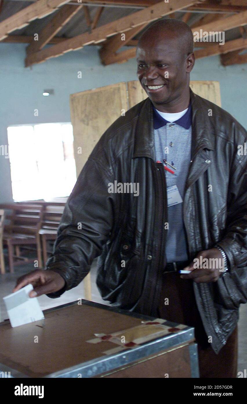 Zimbabwean war of independence hi-res stock photography and images - Alamy
