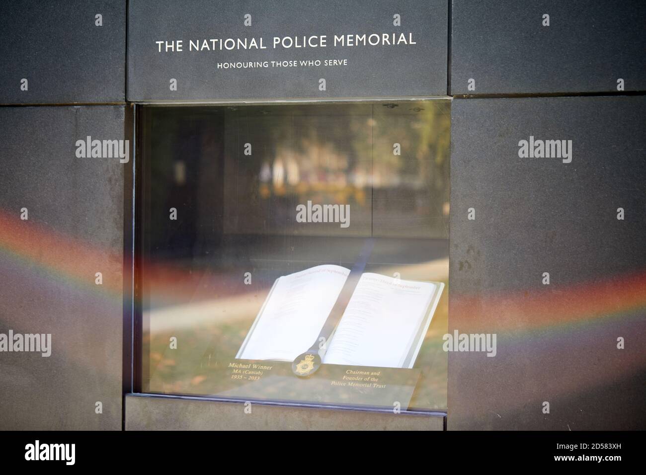 London, UK. - 22 Sept 2020: The National Police Memorial on The Mall. The Memorial, unveiled in 2005, was designed by Lord Foster and Per Arnoldi and Stock Photo