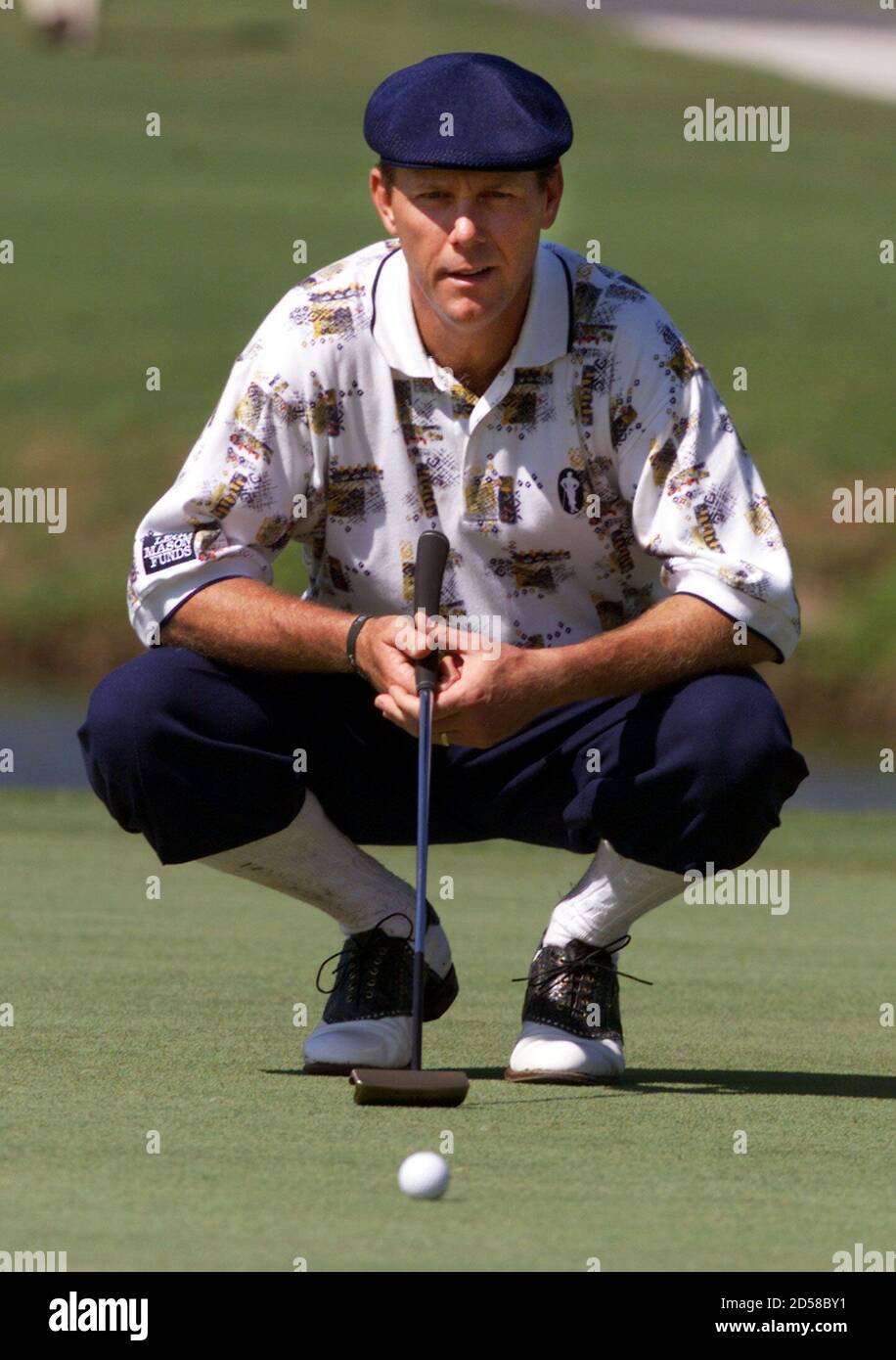 U.S. golfer Payne Stewart is confirmed dead by the PGA October 25, along  with four other people in a 1976 Lear jet 35 that crashed in Mina, South  Dakota that Stewart co-owned.