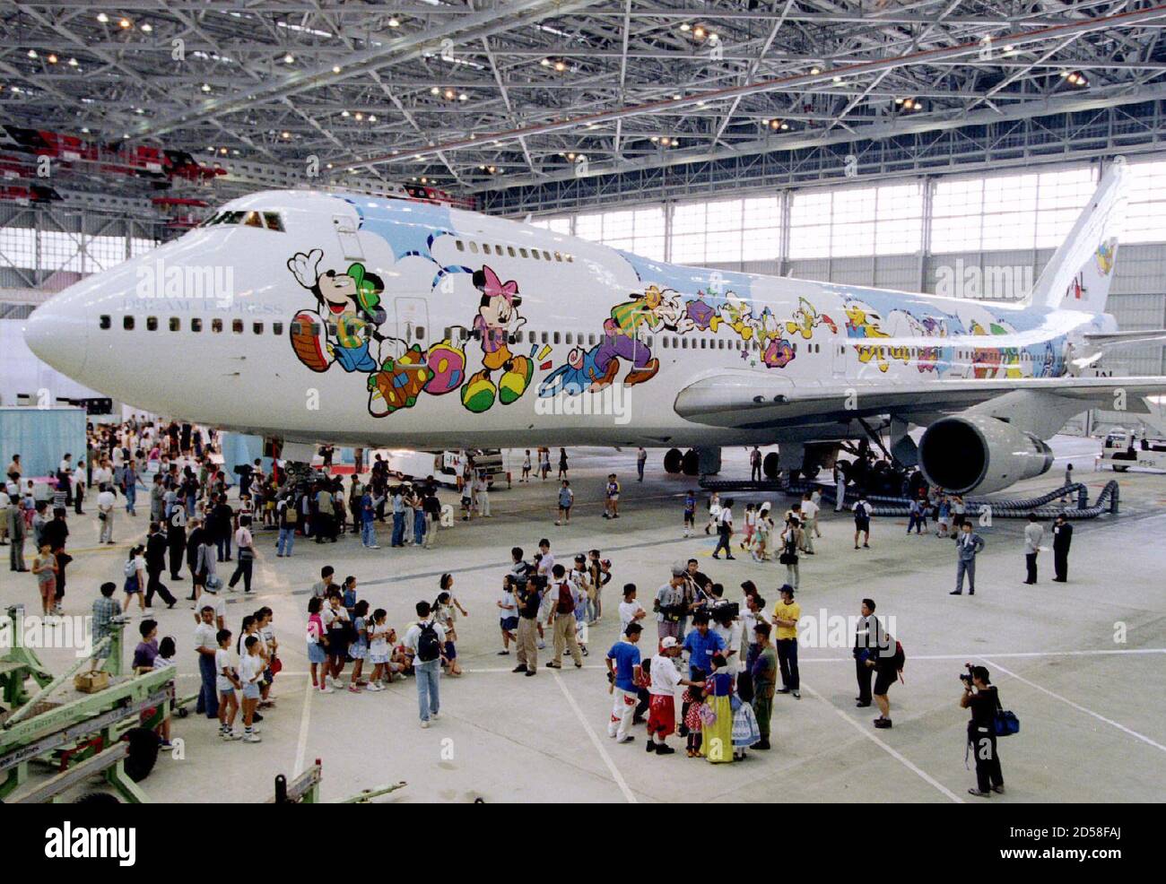 A Japan Airlines Jal Boeing 747 0 Of The Jal Dream Express Painted With Disney Characters Is Unveiled At A Jal Hangar Of Tokyo S Haneda Airport July 31 The Airplane Will Operate On A Japan Airlines Jal Boeing 747 0 Of The Jal Dream Express Painted With Disney Characters Is Unveiled At A Jal Hangar Of Tokyo S Haneda Airport July 31 The Airplane Will Operate On