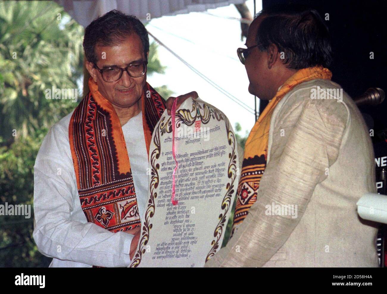 Amartya Kumar Sen High Resolution Stock Photography And Images Alamy