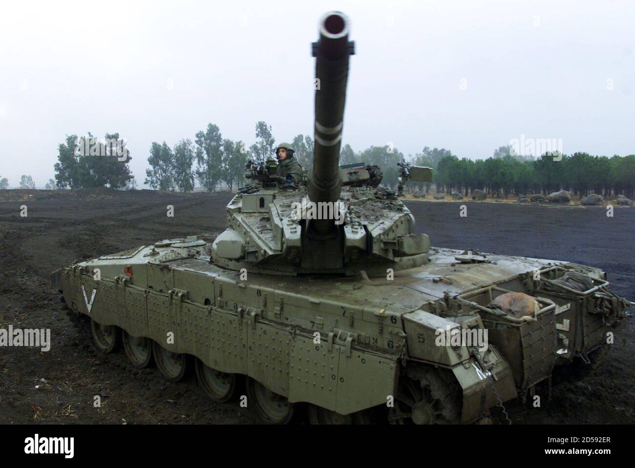 Merkava tank hi-res stock photography and images - Alamy