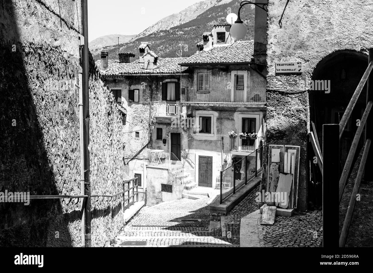 Scanno is an Italian town of 1755 inhabitants located in the province of L'Aquila, in Abruzzo Stock Photo