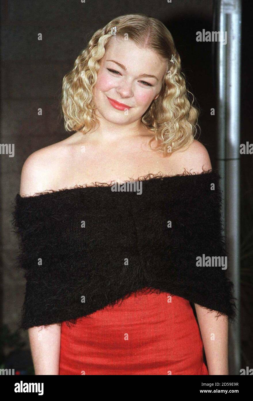 Country music singer LeAnn Rimes arrives at the 1998 Billboard Music
