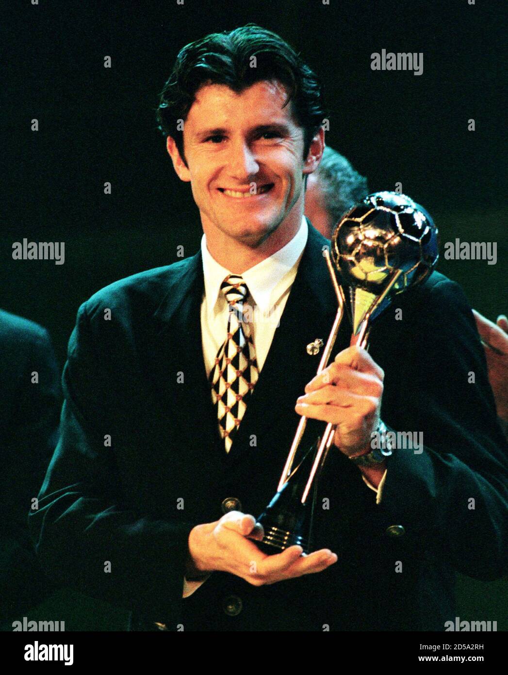 adidas france 98 ball