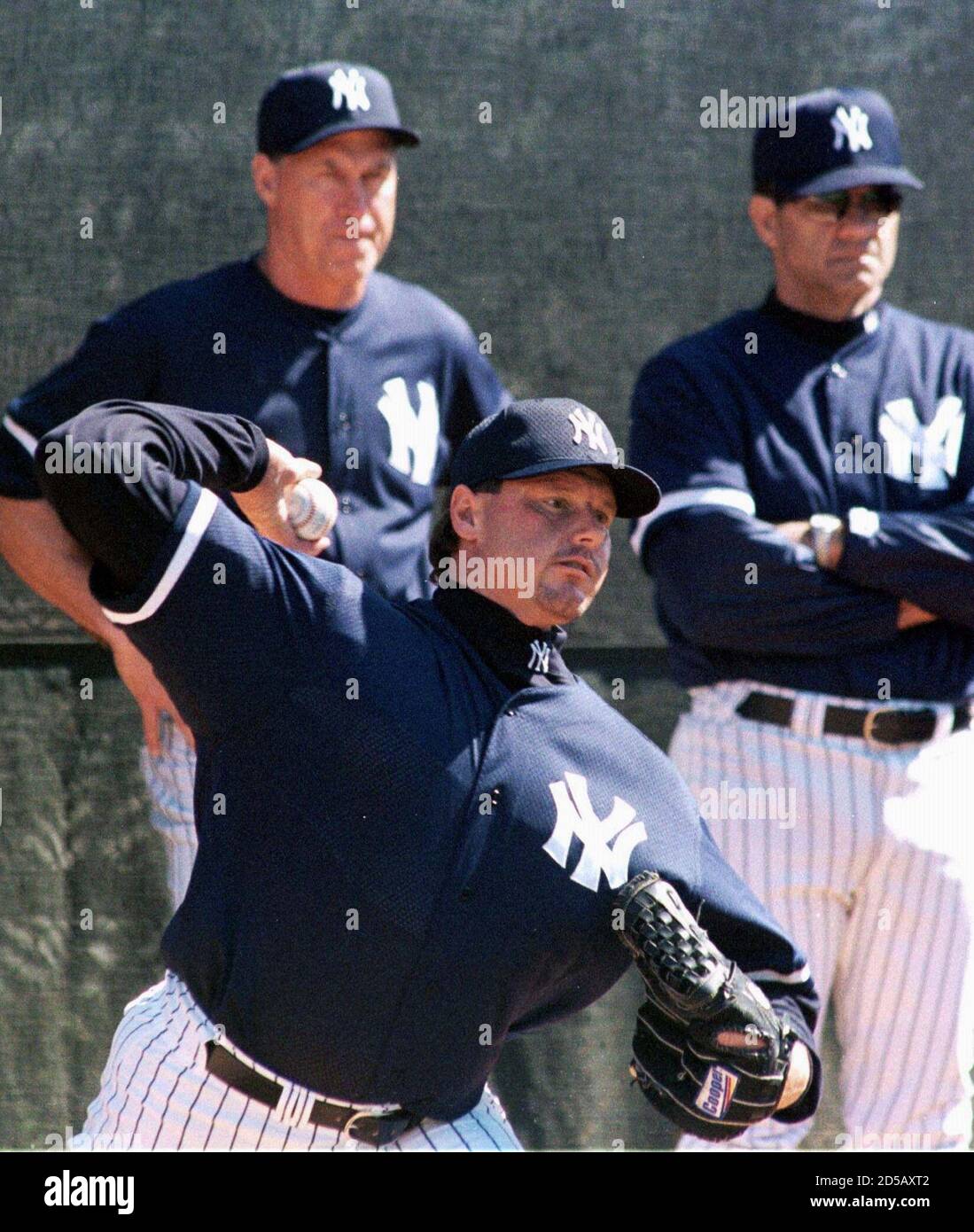 Page 12 Baseball Pitching Coach High Resolution Stock Photography And Images Alamy