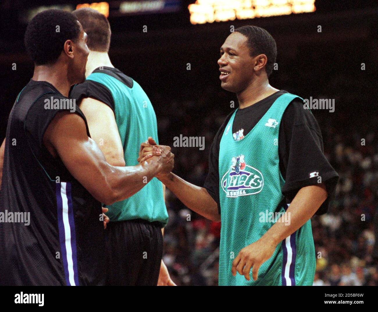 charlotte hornets percy miller jersey