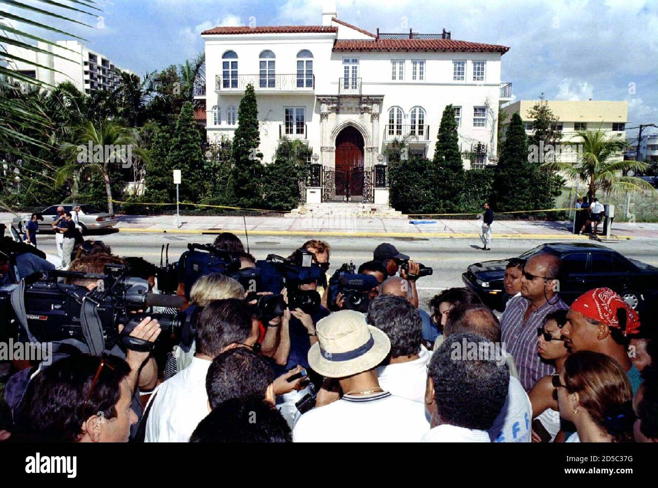 Members Of The Media Cover A News Conference July 15 In Front Of The Home Of Fashion Designer Gianni Versace Who Was Shot And Killed In Front Of The Residence Earlier Today