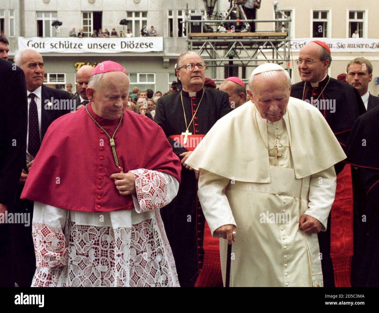 https www alamy com pope john paul ii r and controversial austrian bishop kurt krenn l are on their way into the cathedral of st poelten june 20 the three day visit to salzburg st poelten and vienna is the third by the 78 year old pontiff to austria and the 83rd foreign trip in his 20 year reign hpme image381967722 html