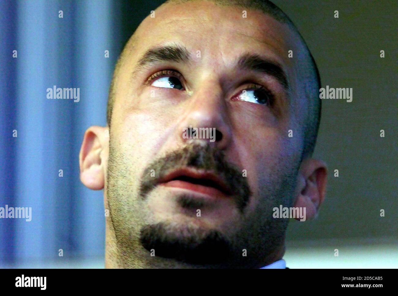 Chelsea S Italian Manager Gianluca Vialli Looks Up As He Faces The Media During A News Conference