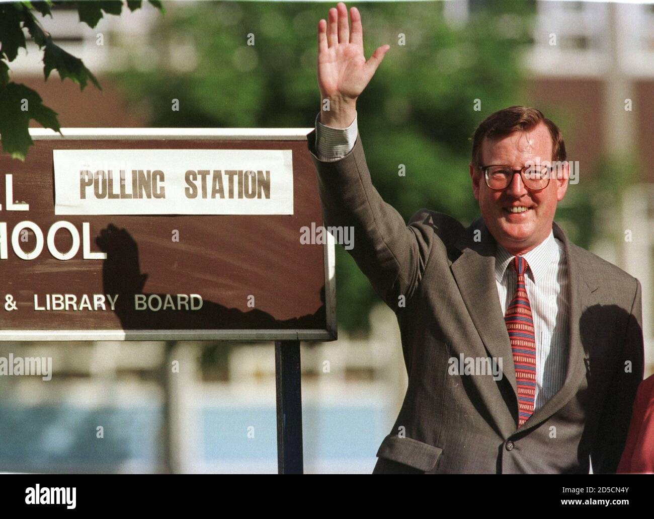 Ulster Unionist leader David Trimble poses for photographers at a Polling Station in Banbridge after voting in elections for the new Northern Ireland Assembly June 25. Voting for the 108 seat assembly takes place across Northen Ireland today but counting will not commence until tommorrow.  DC/WS Stock Photo