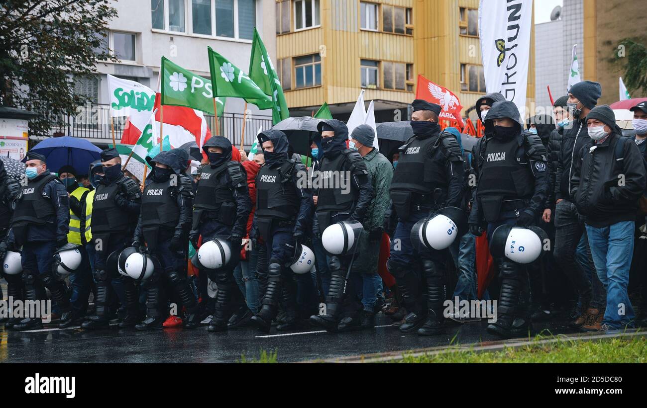 Warschau, Polen 13.10.2020 - Protest der Bauern Handsirene