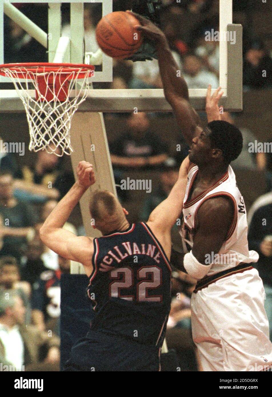 antonio mcdyess jersey