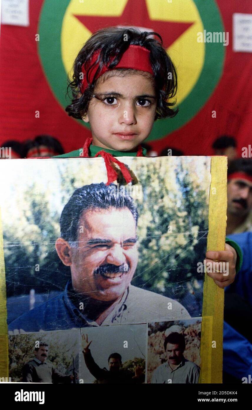 A Kurdish Child Holds A Portrait Of Kurdish Guerilla Chief Abdullah Ocalan During A Protest In Beirut November 17 About 100 Of Ocalan S Supporters Continued A Hunger Strike In Protest Of His