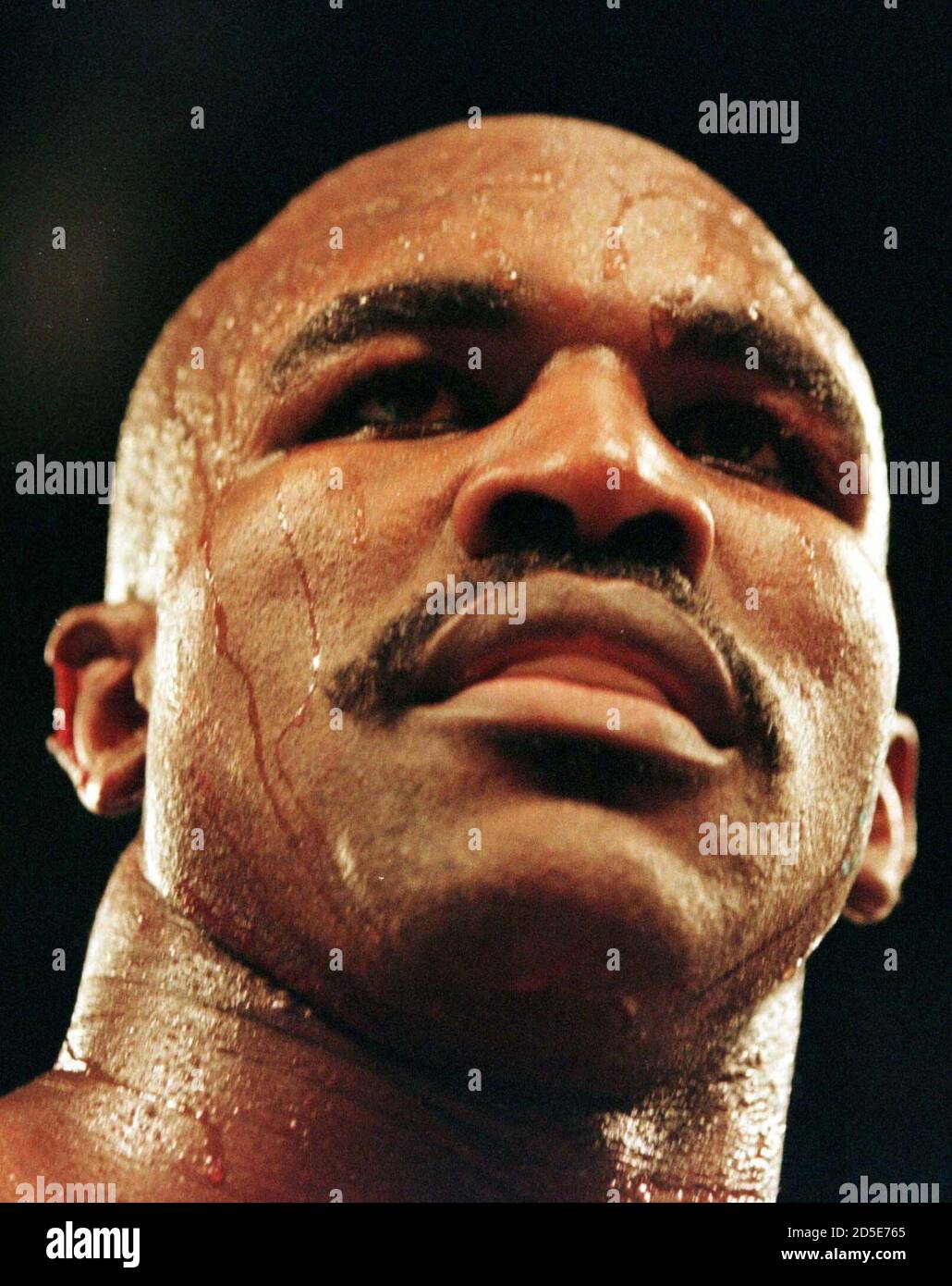 Mike tyson holyfield ear hires stock photography and images Alamy