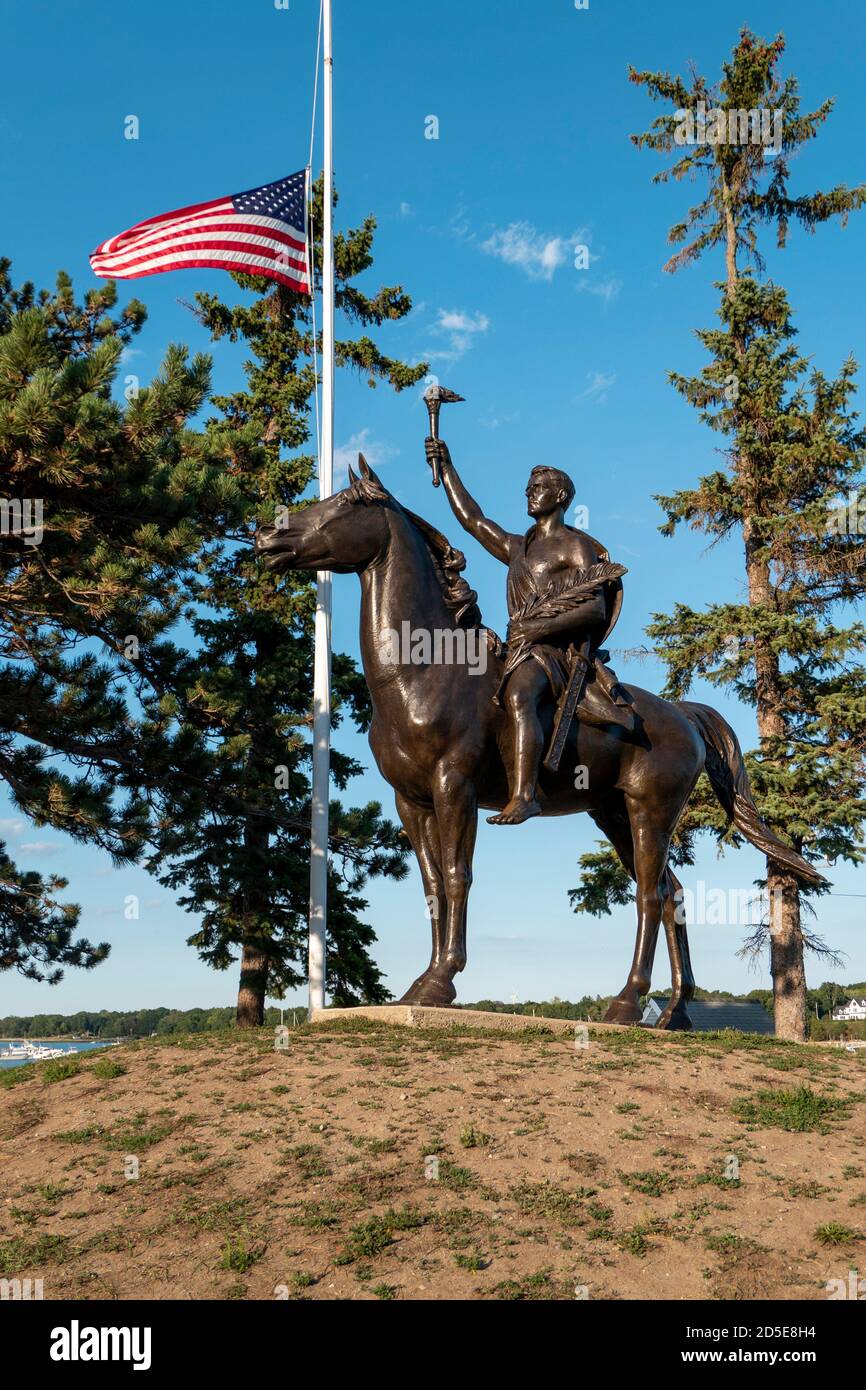 Iron Horse War Memorial in Hingham Massachusetts USA Stock Photo Alamy