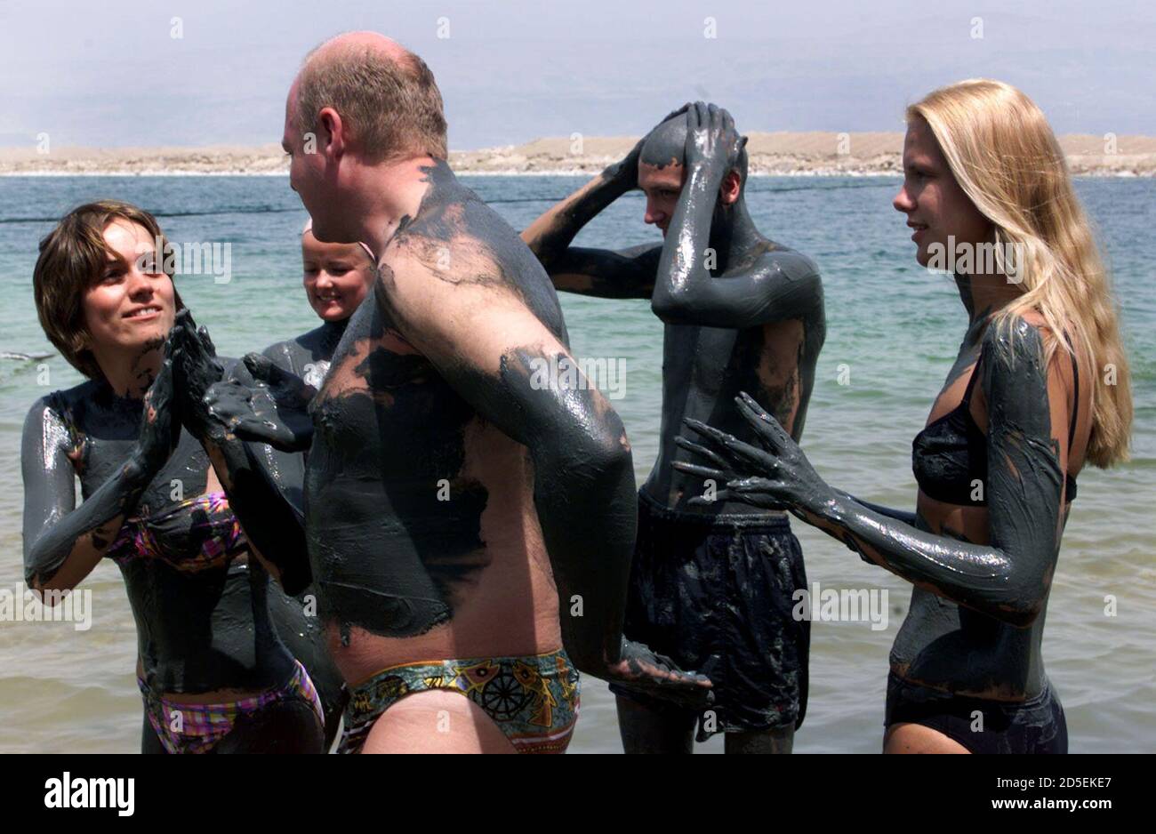 Entourages High Resolution Stock Photography And Images Alamy