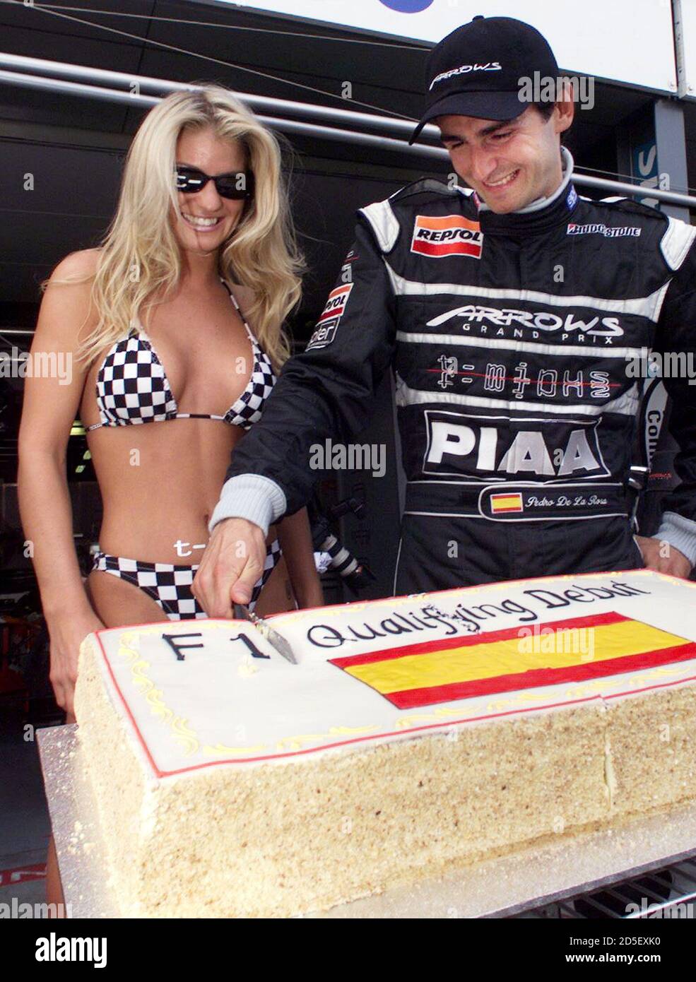 Racing car cake hi-res stock photography and images - Alamy