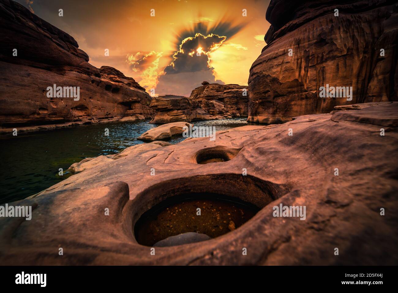 Landscape of sunset at Sam Phan Bok in Ubonratchathani unseen in Thailand. The Grand Canyon of Thailand. Stock Photo