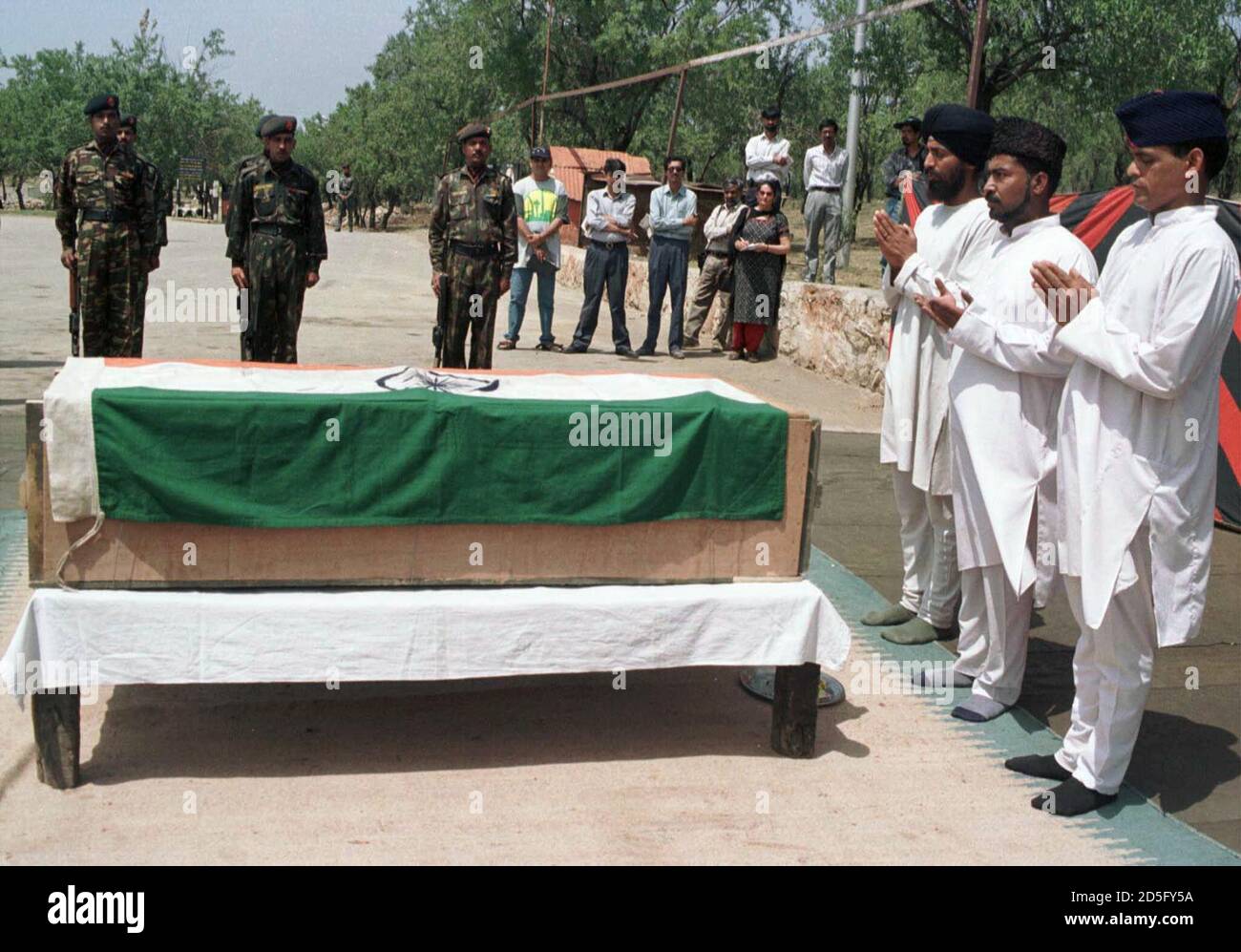 Indian soldier coffin hires stock photography and images Alamy