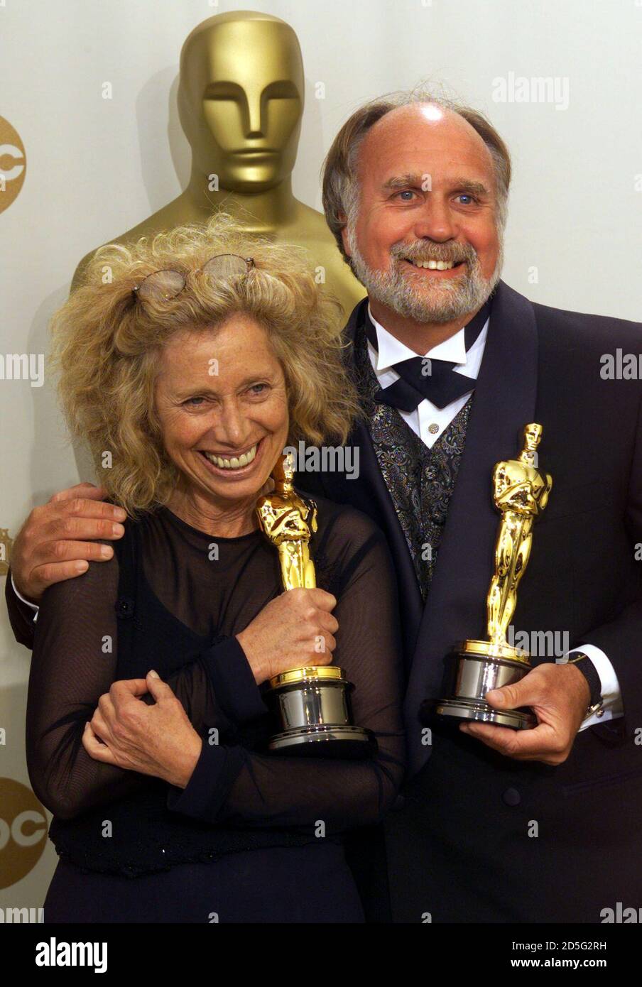 Susan Hannah Hadary and William A. Whiteford hold their Oscars after winning the award for Best Documentary Short Subject for 'King Gimp,' at the 72nd Annual Academy Awards at the Shrine Auditorium in Los Angeles March 26.  LD/HB Stock Photo