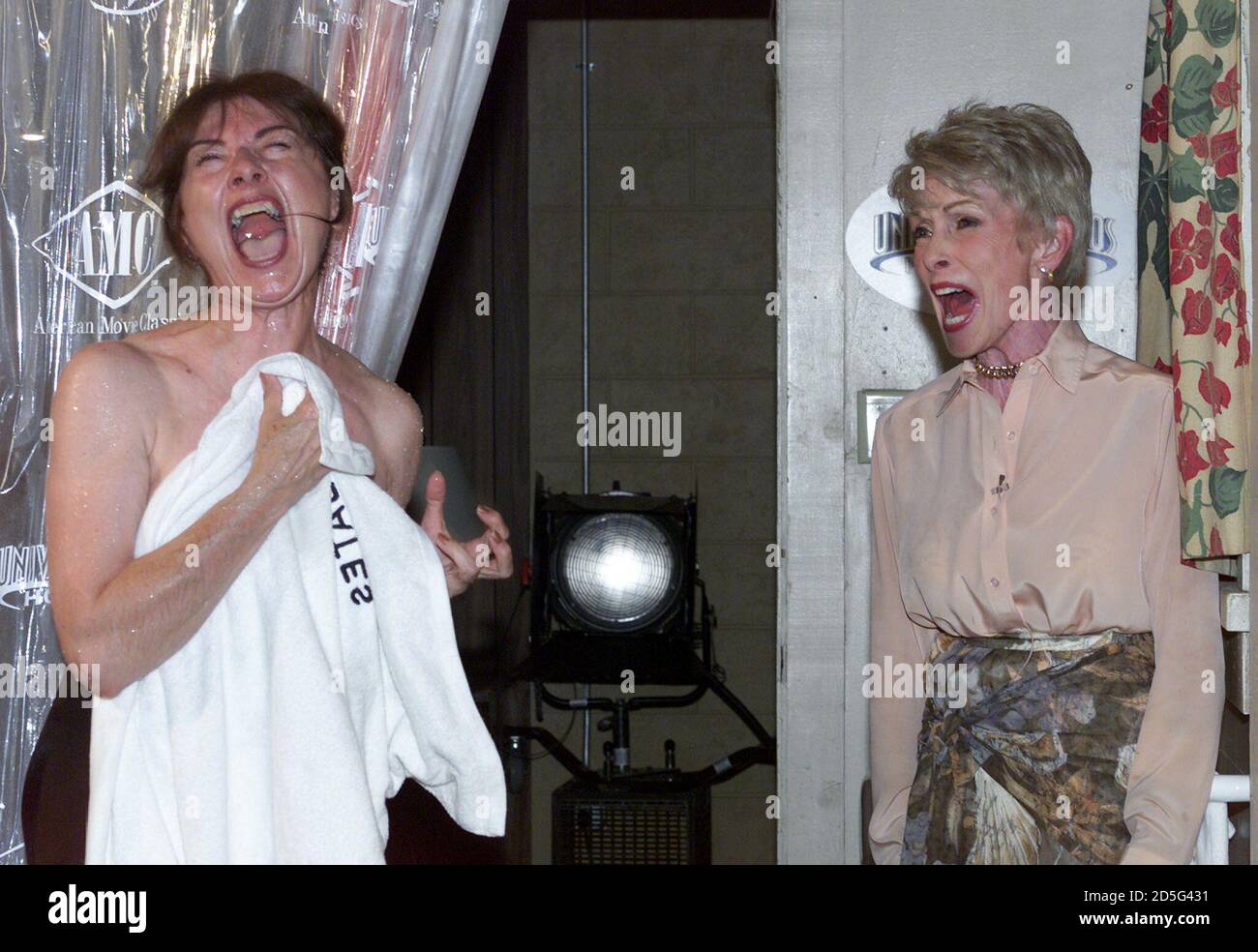 Bates motel universal studios hires stock photography and images Alamy