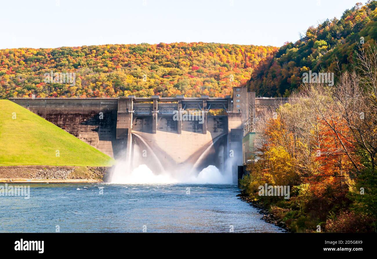 Kinzua dam hires stock photography and images Alamy