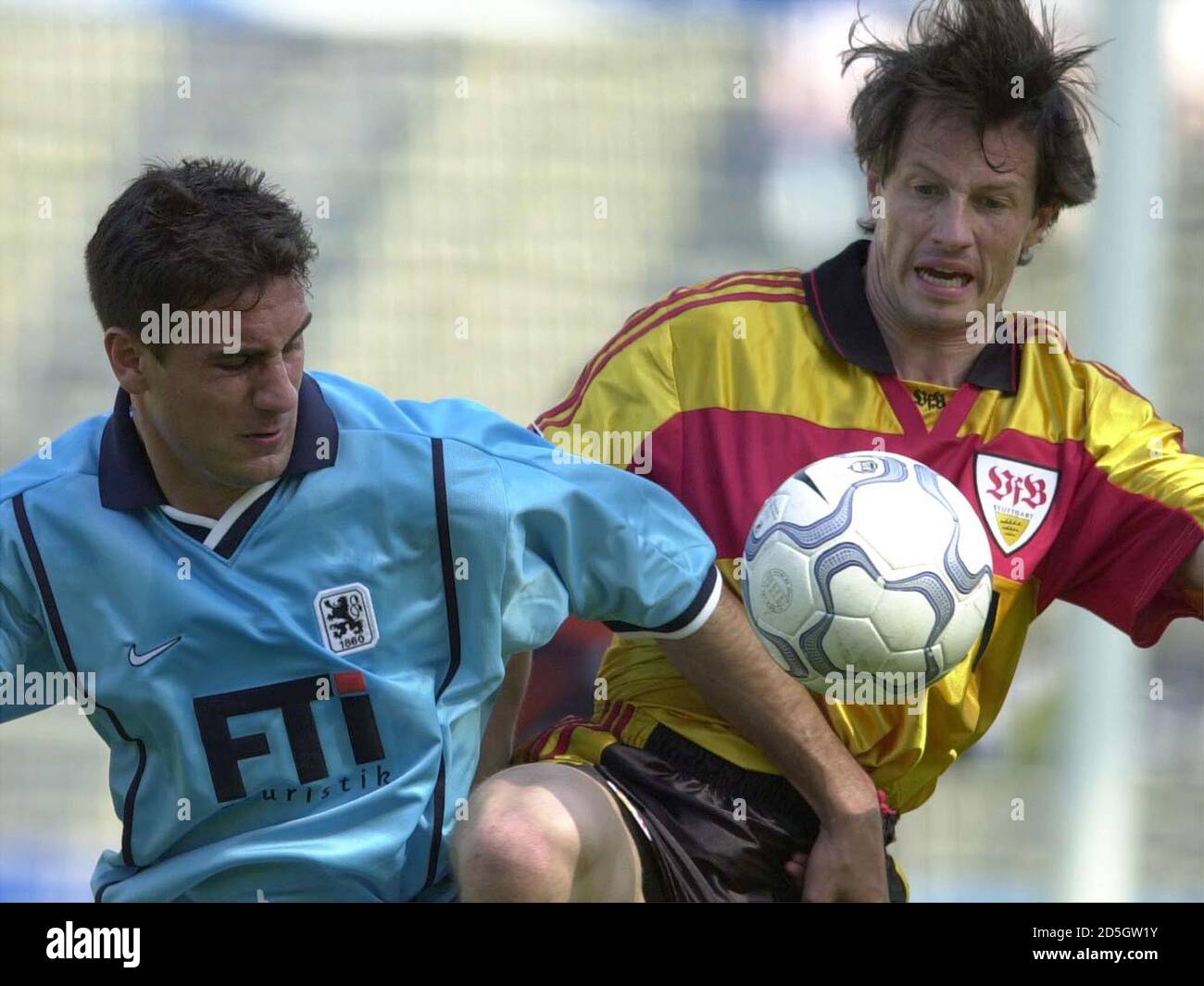Paul Agostino L Of German First Division Soccer Club 1860 Munich Fights For The Ball With