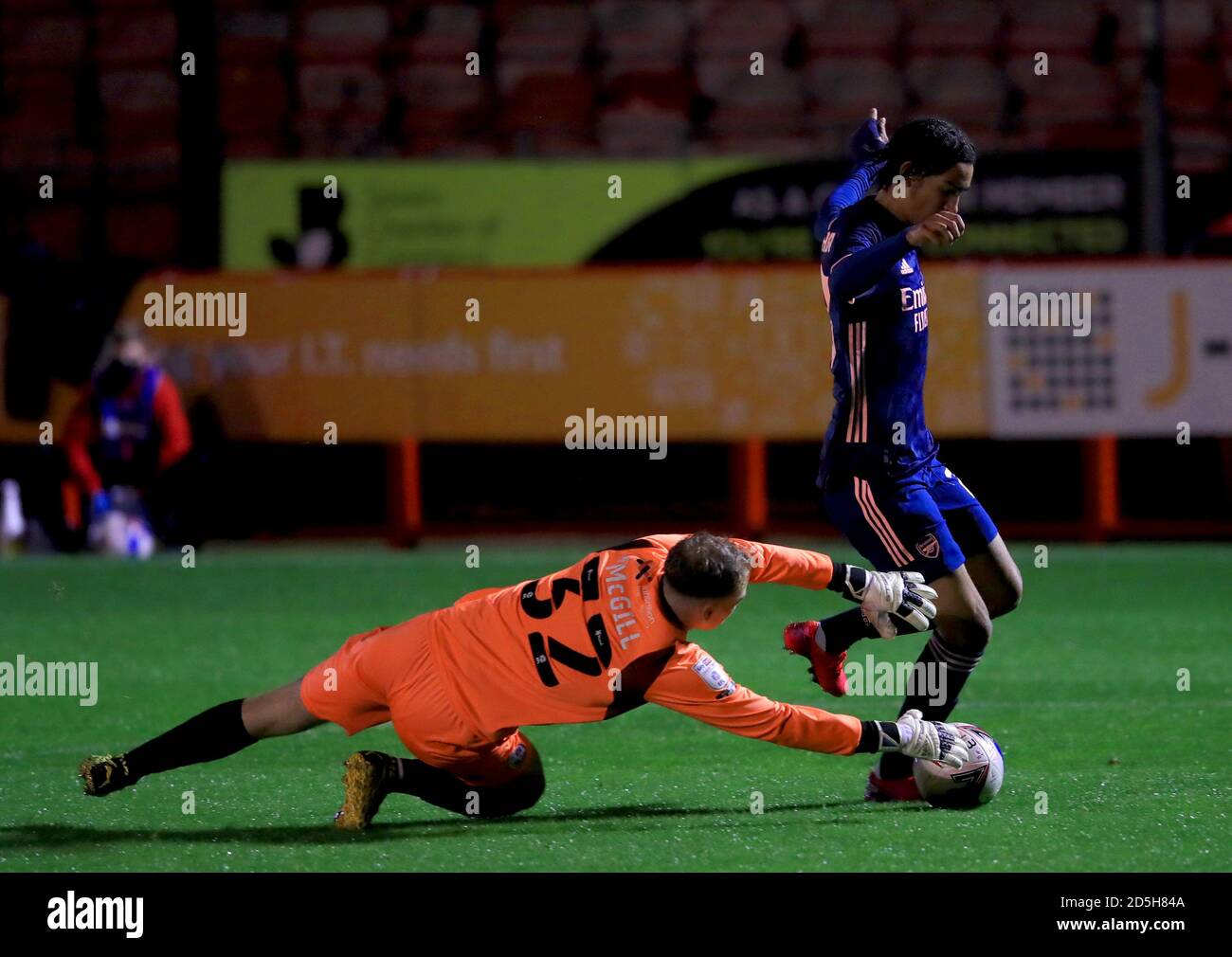 køkken Vag Myre Arsenal U21's Kido Taylor-Hart (right) gets the ball past Crawley Town  goalkeeper Thomas McGill to assist teammate Jordan McEneff (not pictured)  in scoring their sides first goal of the game during the