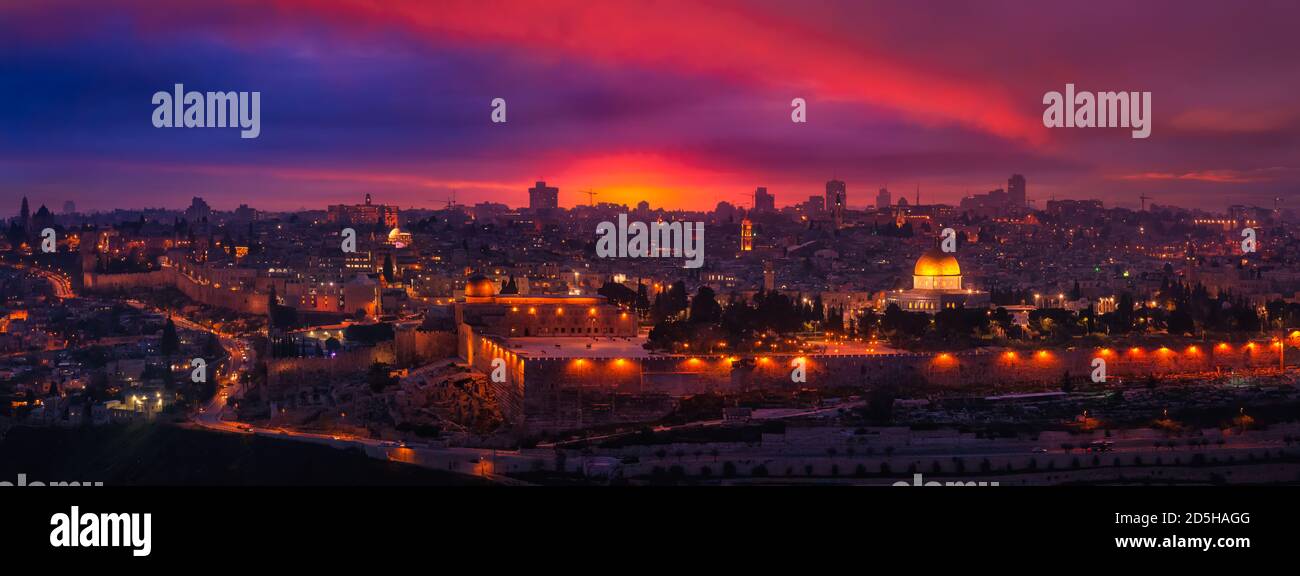 Aerial ancient middle east city hi-res stock photography and images - Alamy