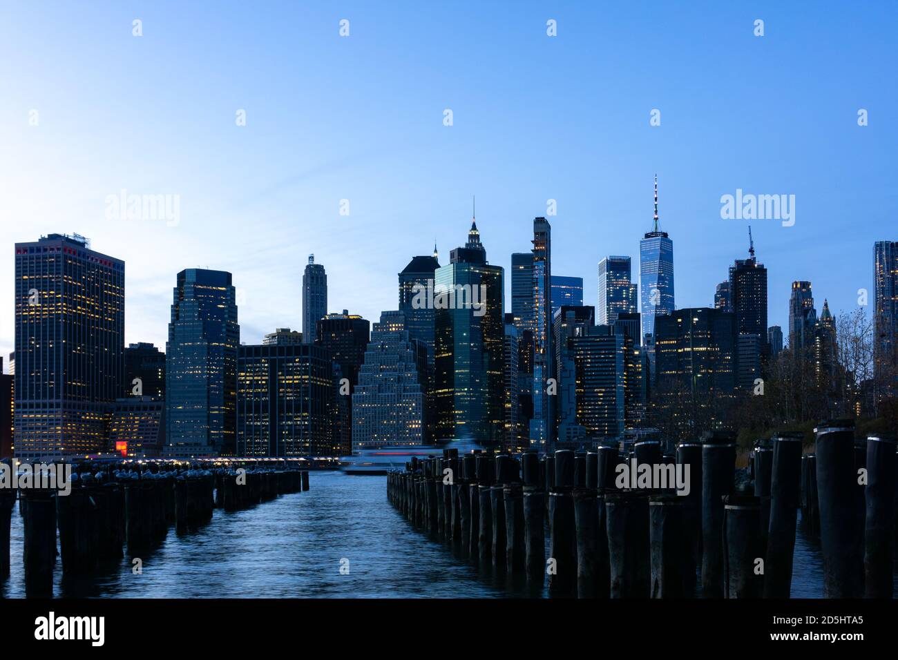 New York City skyline panorama with skyscrapers over East River Stock ...