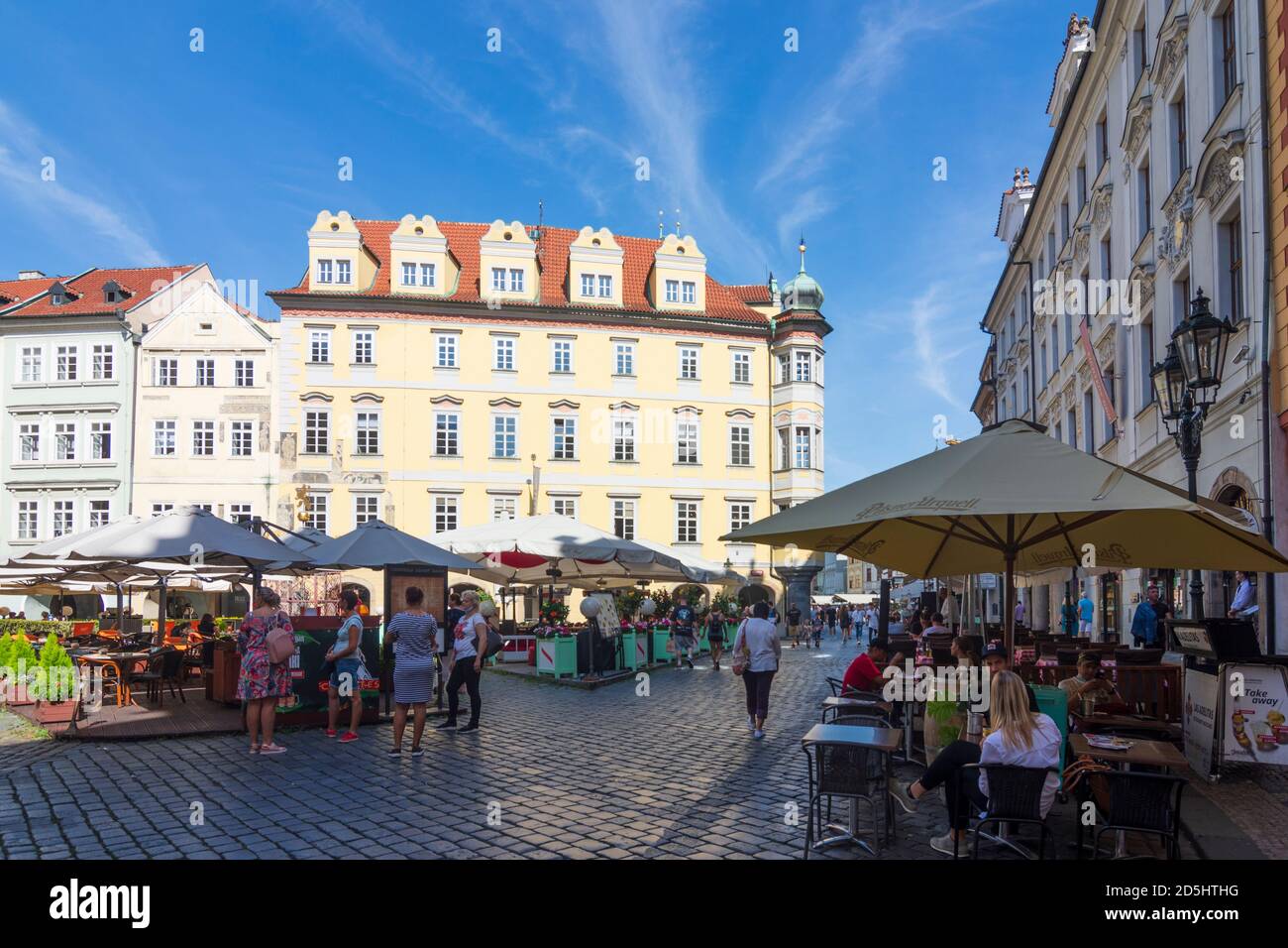 Praha: Small Square (Malé námestí), outdoor restaurant in Stare Mesto, Old  Town, Praha, Prag, Prague, Czech Stock Photo - Alamy