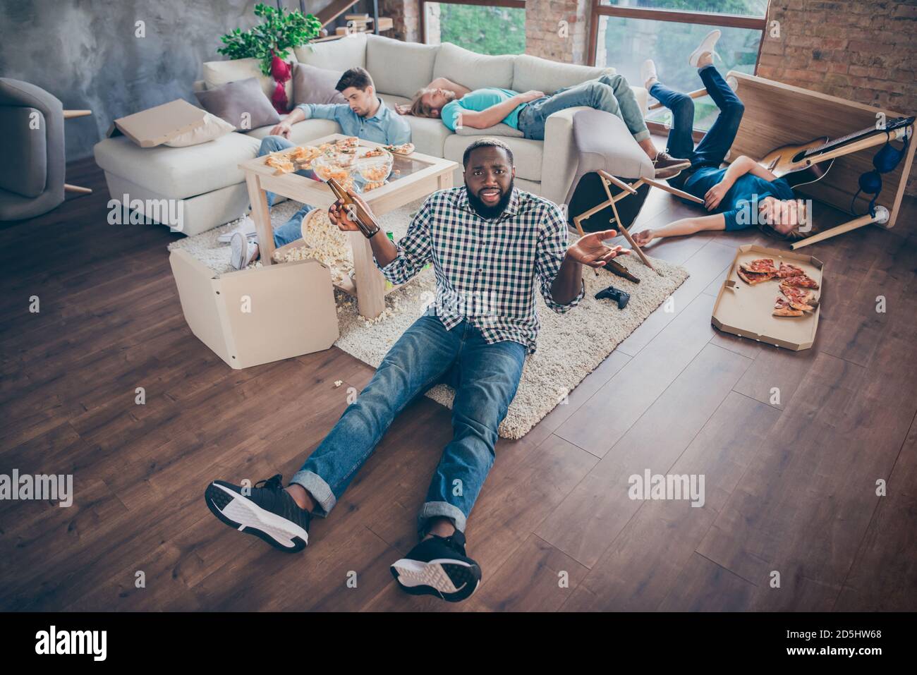 Family Guy Living Room Empty