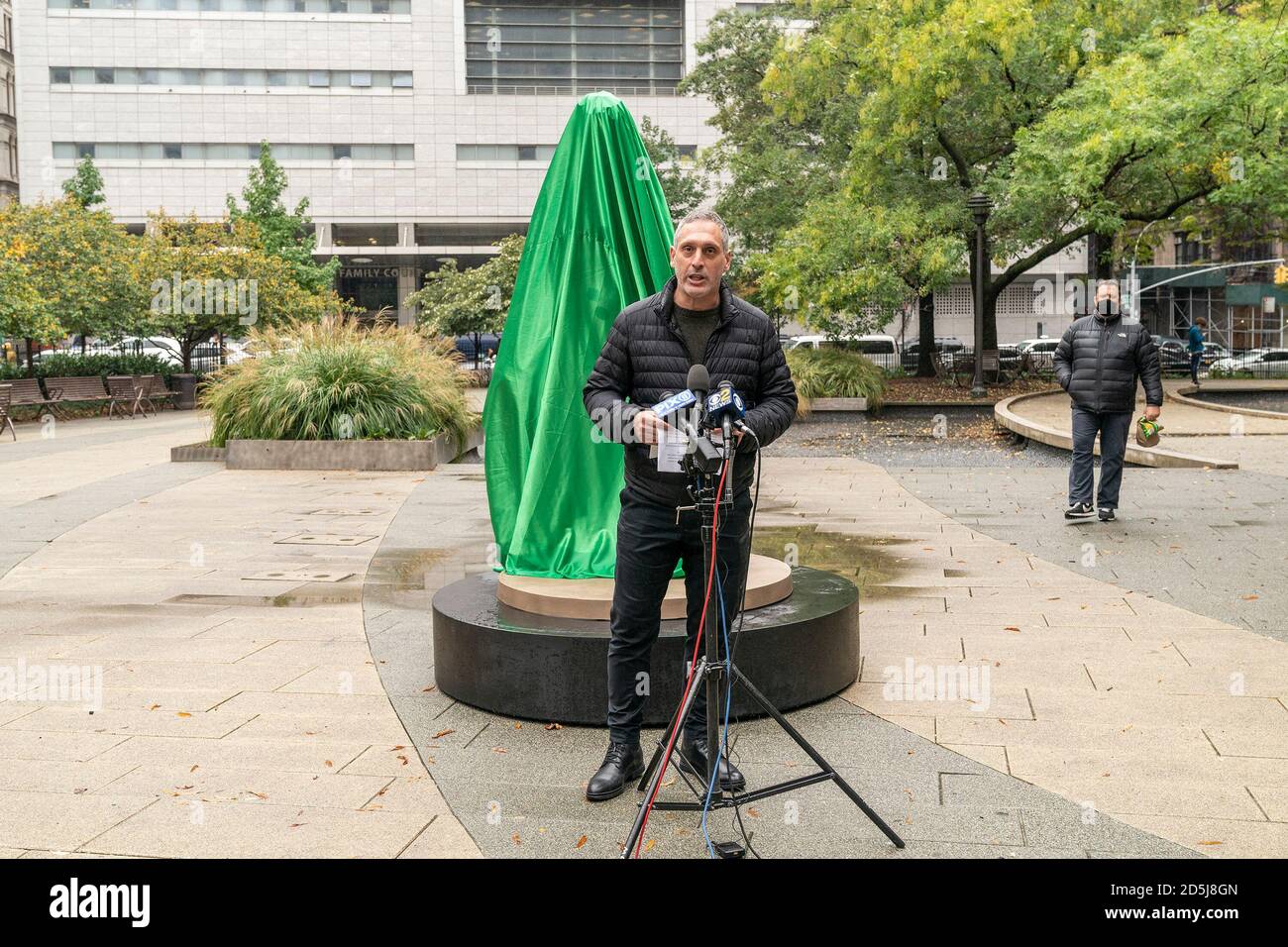 New York, USA. 13th Oct, 2020. Artist Luciano Garbati speaks before