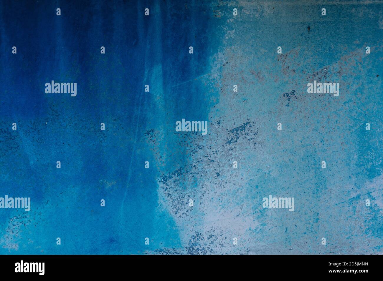 Blue grunge wall texture background Stock Photo - Alamy