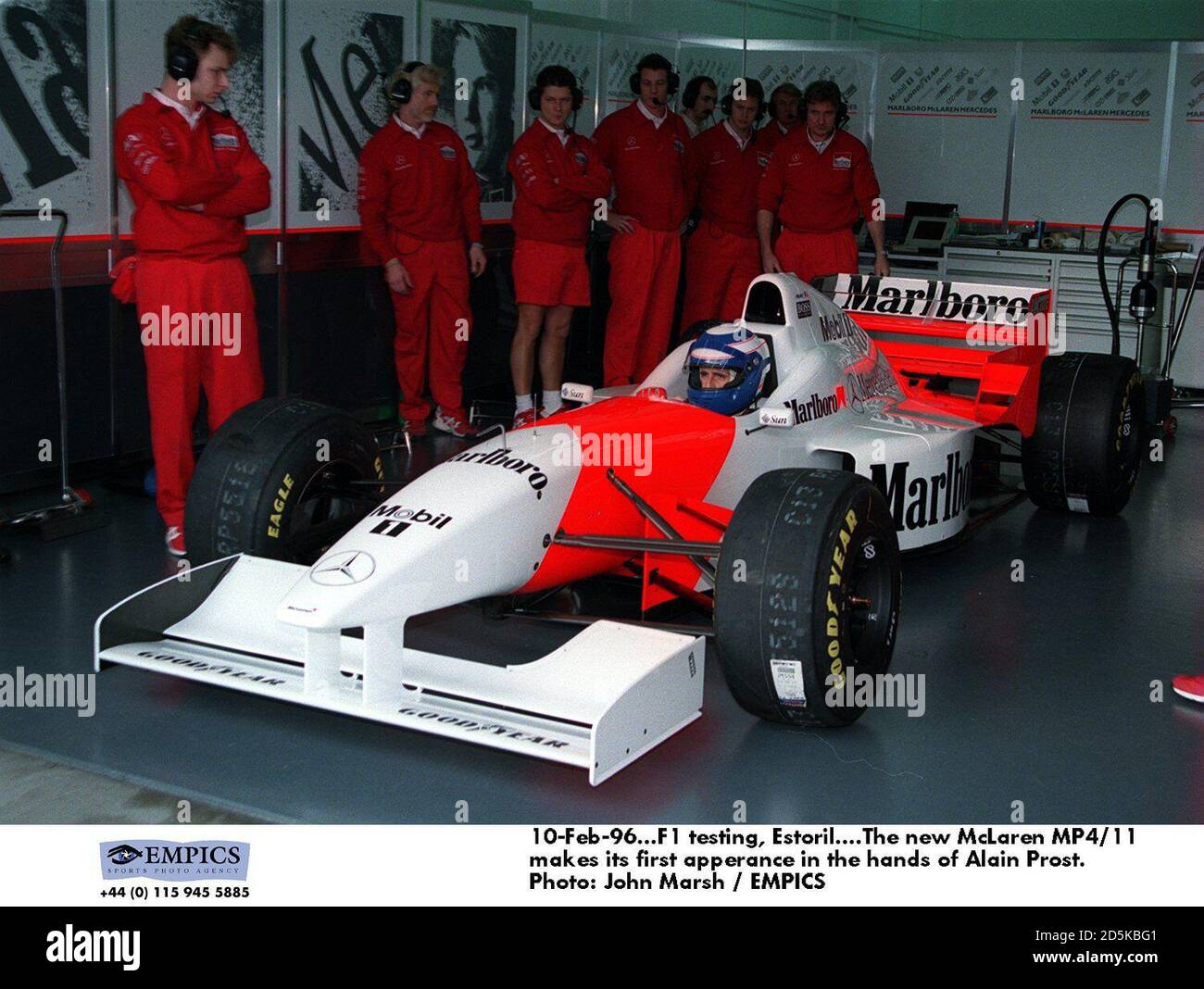 10-Feb-96. F1 Testing, Estoril. The new McLaren MP4/11 makes its first  appearance in the hands of Alain Prost Stock Photo - Alamy