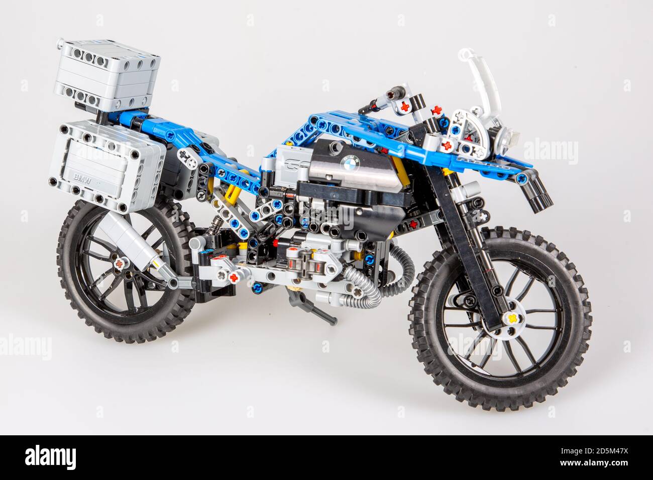 Bordeaux , Aquitaine / France - 10 01 2020 : Lego bricks games of  Motorcycle BMW R 1200 GS Adventure kit Stock Photo - Alamy