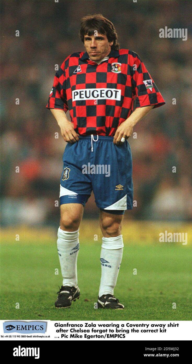 Gianfranco Zola wearing a Coventry away shirt after Chelsea forgot to bring the correct kit Stock Photo Alamy