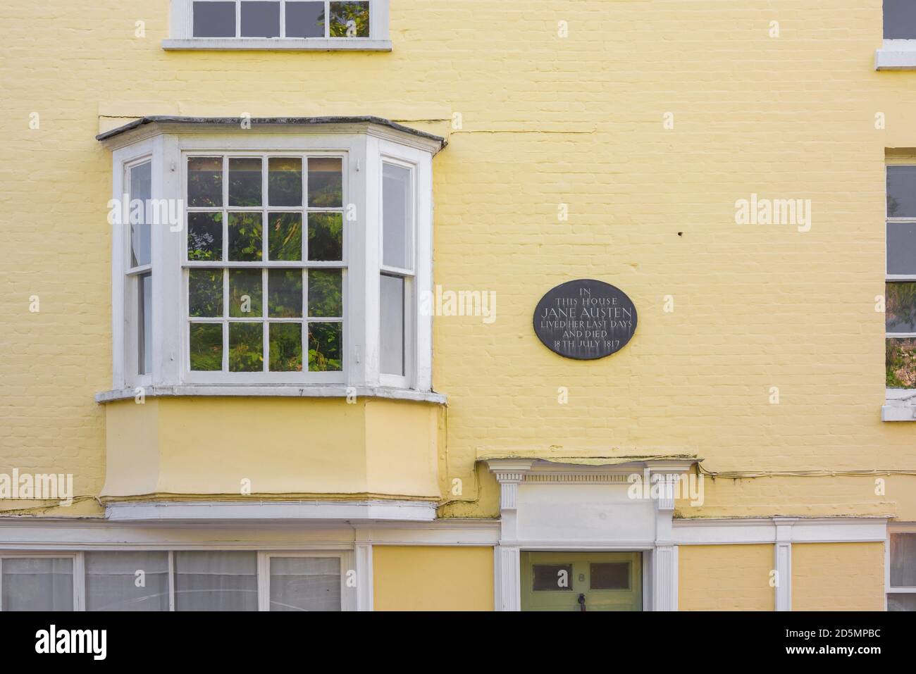 Jane Austen house, view of 8 College Street - the last house in which the novelist Jane Austen lived in 1817, Winchester, Hampshire, England, UK Stock Photo