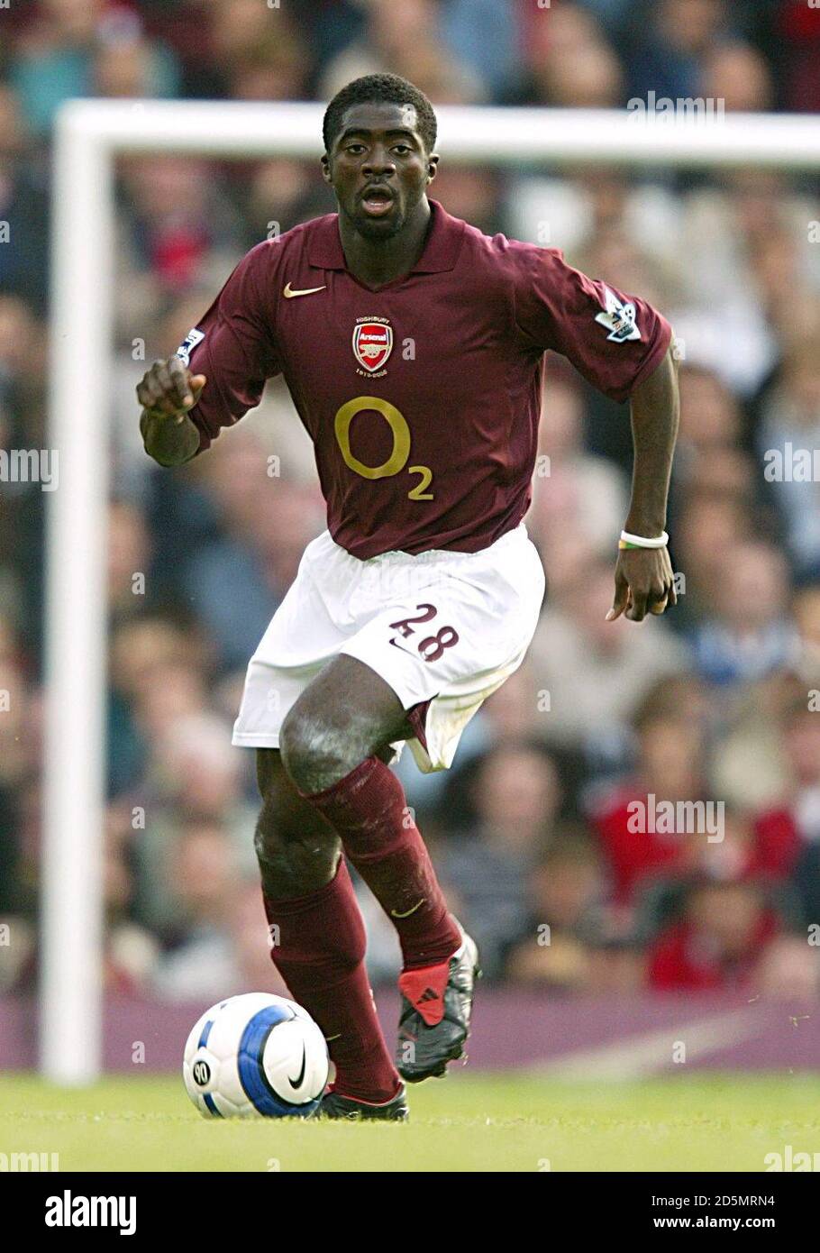 Kolo toure arsenal hi-res stock photography and images - Alamy