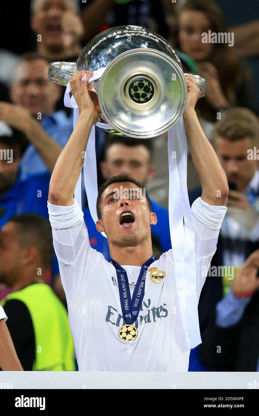 5+ Thousand Cristiano Ronaldo Champions League Royalty-Free Images, Stock  Photos & Pictures