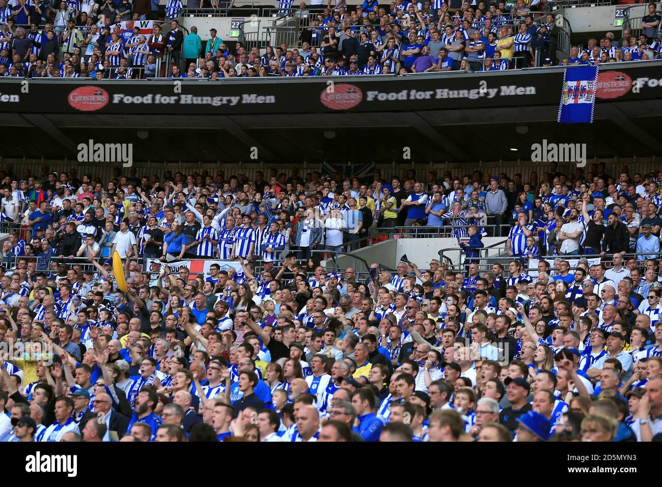 Sheffield Wednesday fans in the stands at Wembley Stadium Stock Photo